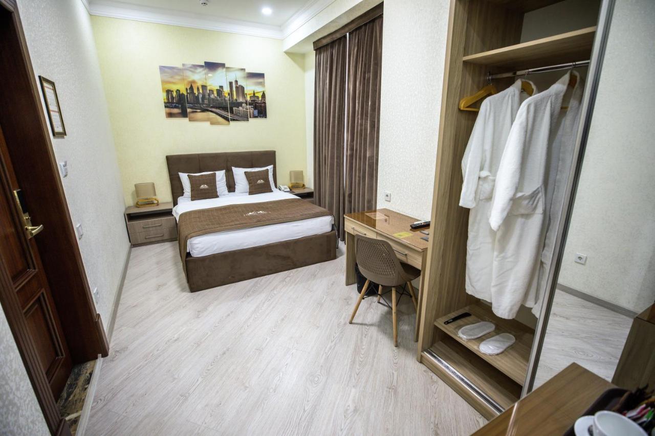 Leader Hotel ทาชเคนต์ ภายนอก รูปภาพ