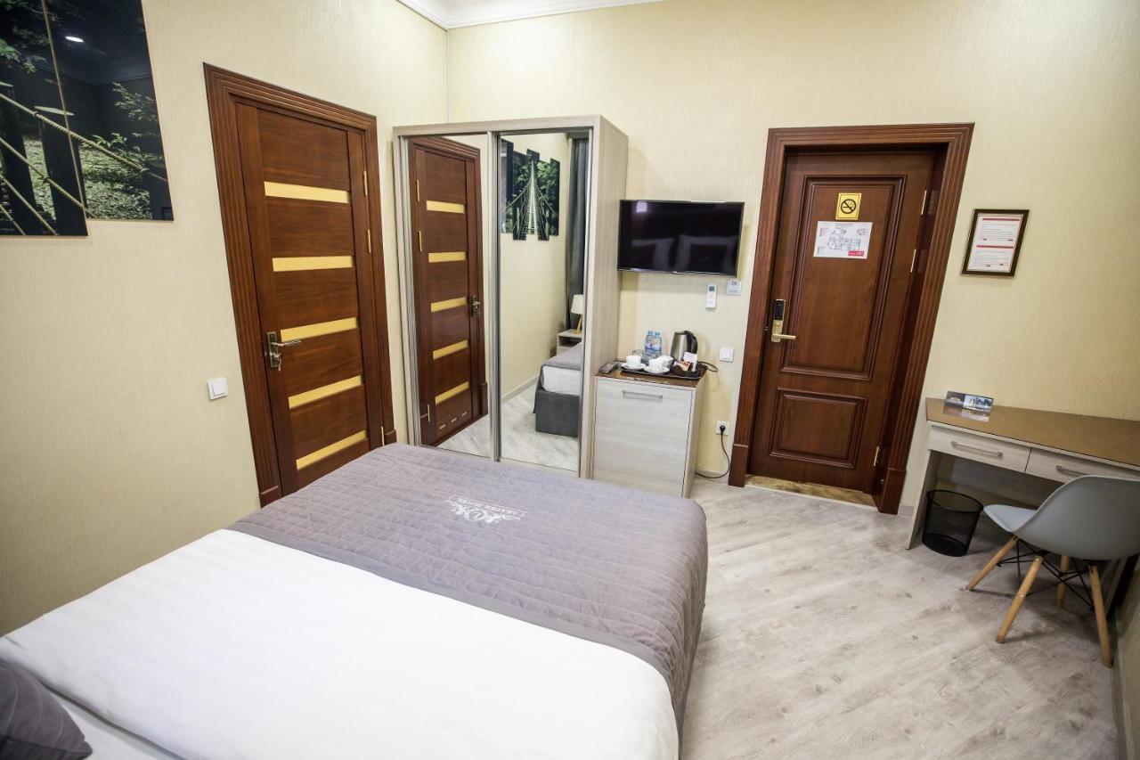 Leader Hotel ทาชเคนต์ ภายนอก รูปภาพ