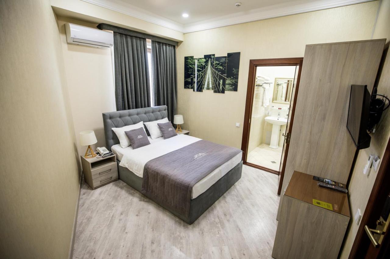 Leader Hotel ทาชเคนต์ ภายนอก รูปภาพ