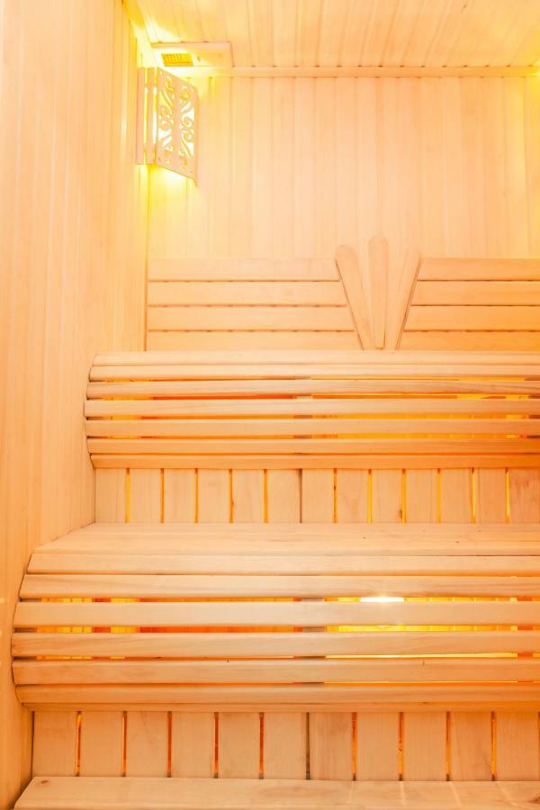 Leader Hotel ทาชเคนต์ ภายนอก รูปภาพ